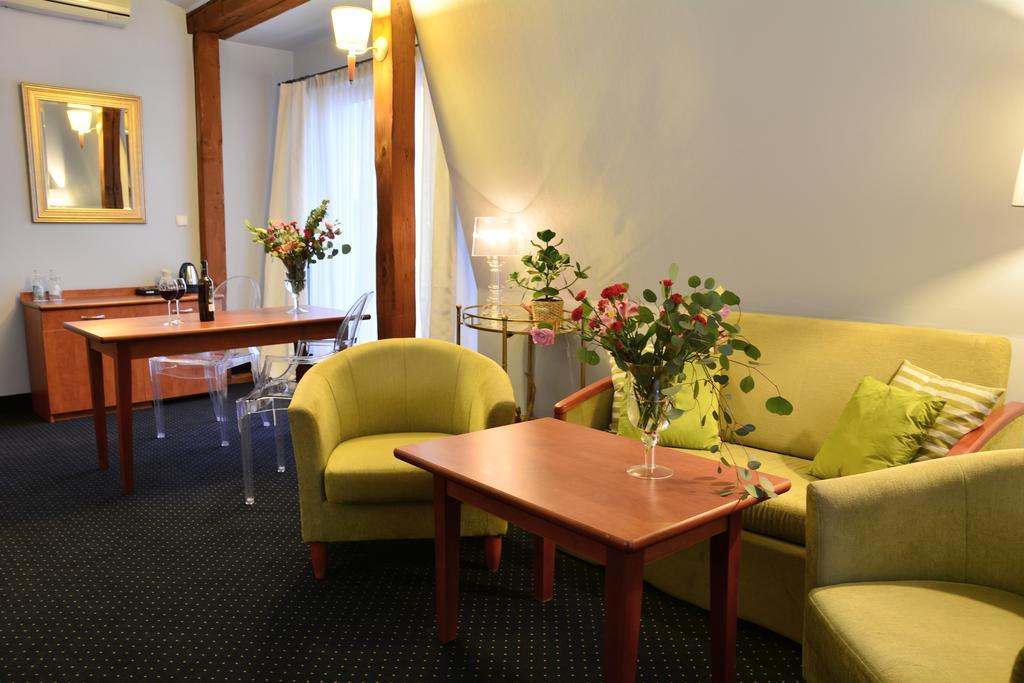 Hotel Rezydencja Solei Poznań Extérieur photo